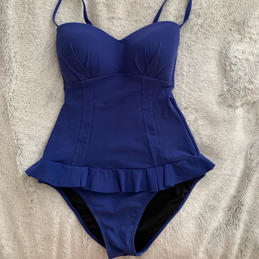 One piece Swim suit
